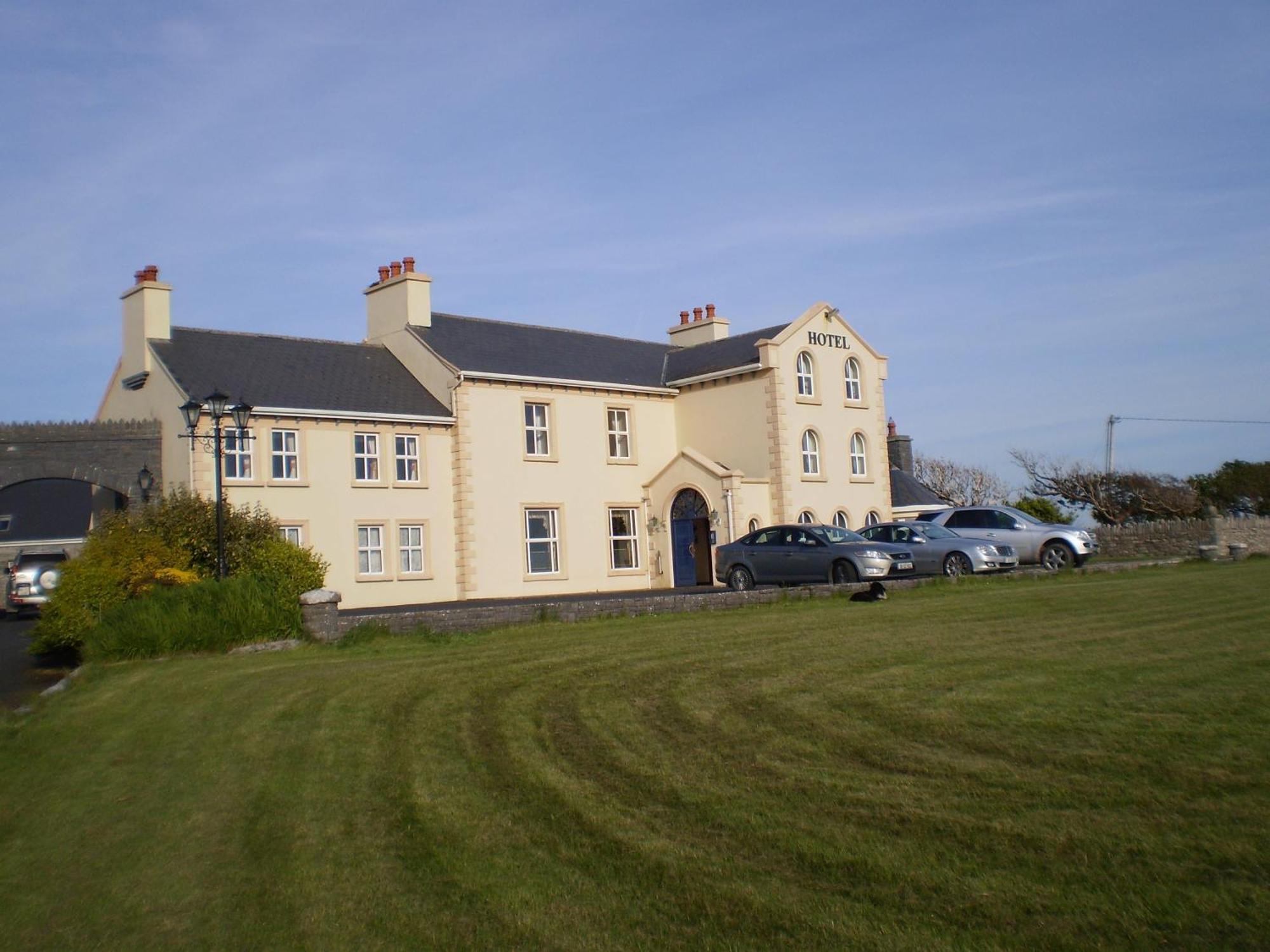 Aran View Country House And Lodge Doolin Bagian luar foto