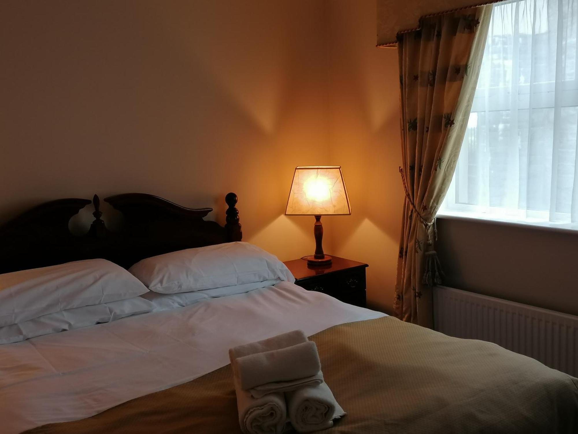 Aran View Country House And Lodge Doolin Bagian luar foto